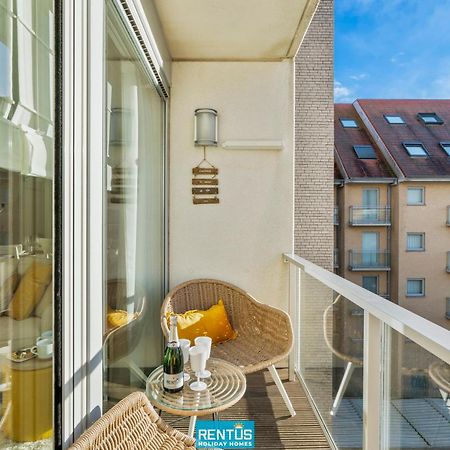 Sea Heaven - Apartment For 4 Persons With Garage 니우포르트 외부 사진