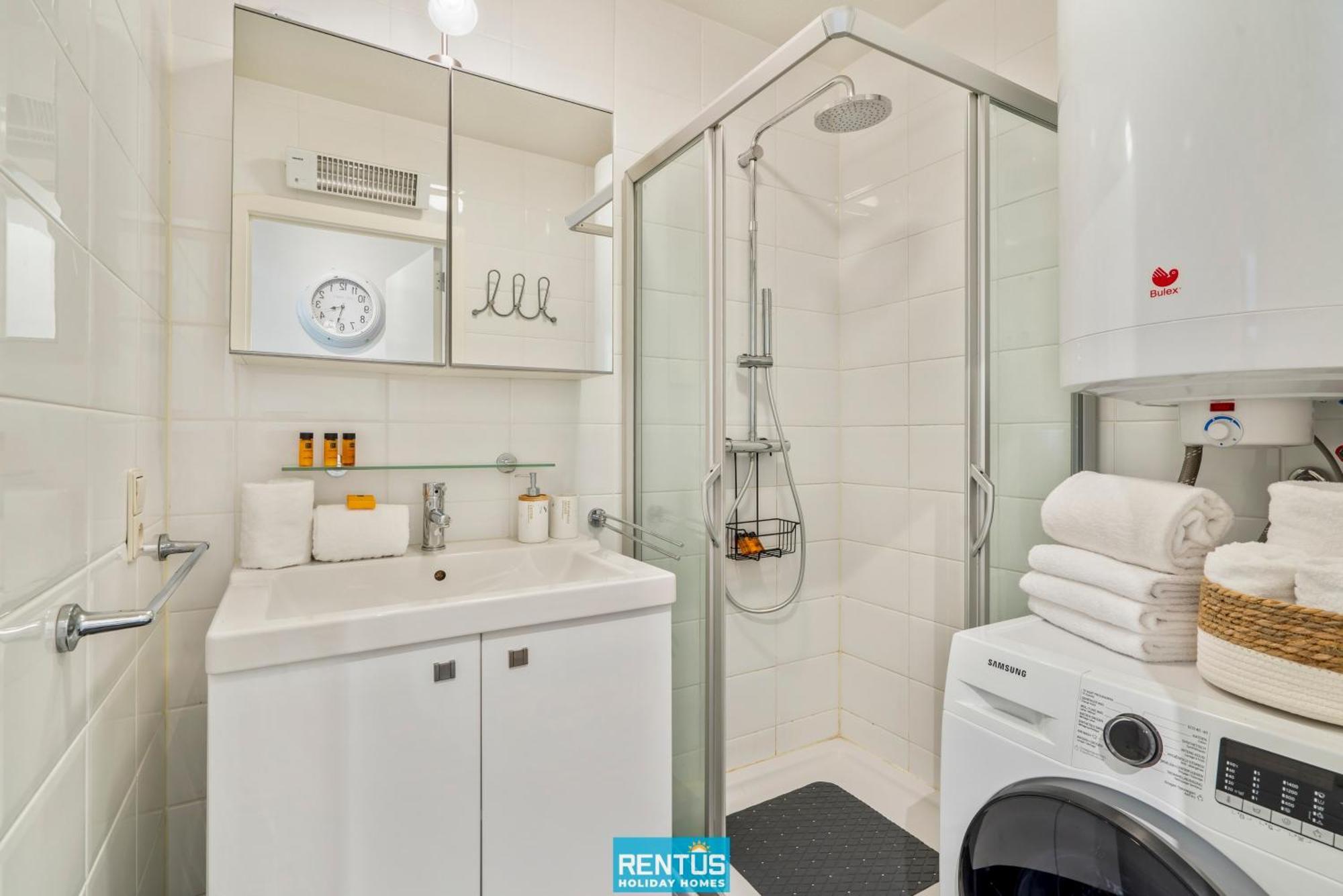 Sea Heaven - Apartment For 4 Persons With Garage 니우포르트 외부 사진